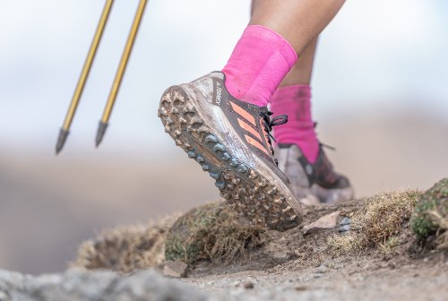 Equipamiento y Tecnología en el Trail Running: Avances Clave para una Experiencia Óptima